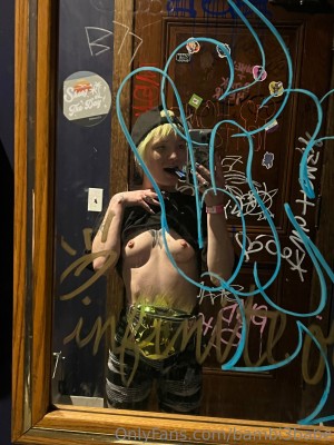 virtualsquiid Photo #4