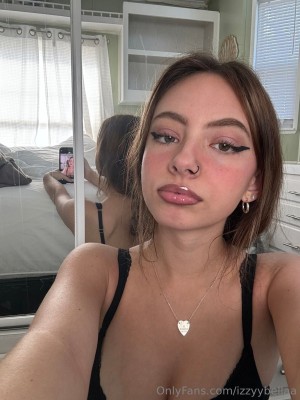 bellalovess Photo #12