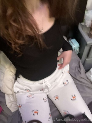 bellalovess Photo #15