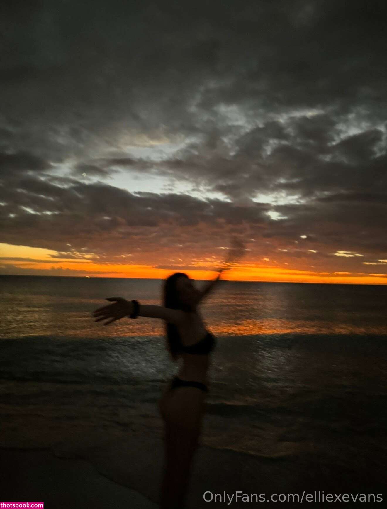 bellalovess Photo #29