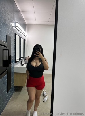 jesstcrodriguez Photo #6