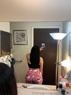 jesstcrodriguez Photo #7