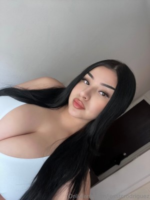 jesstcrodriguez Photo #17