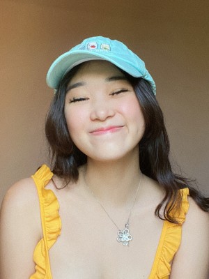 Livy Renata Photo #5