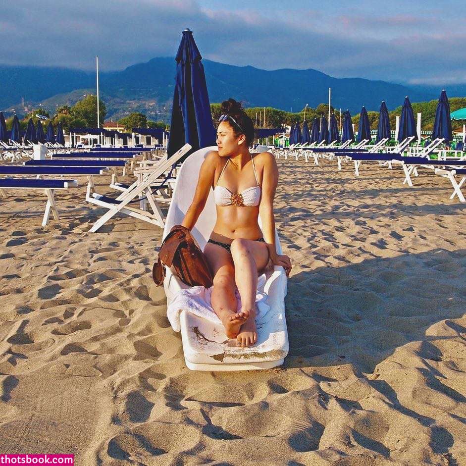 Allison Yellow Photo #2