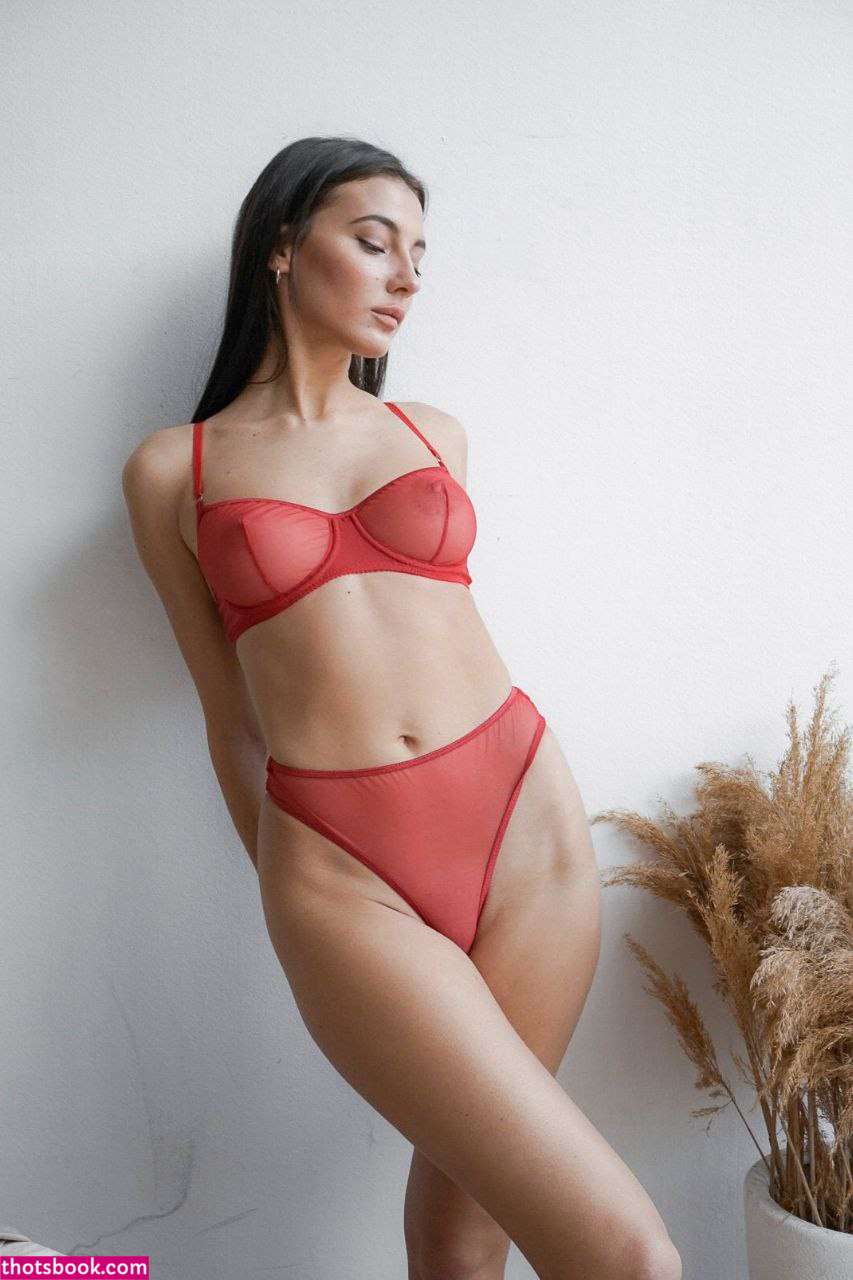 Bryunetka Ann Photo #20