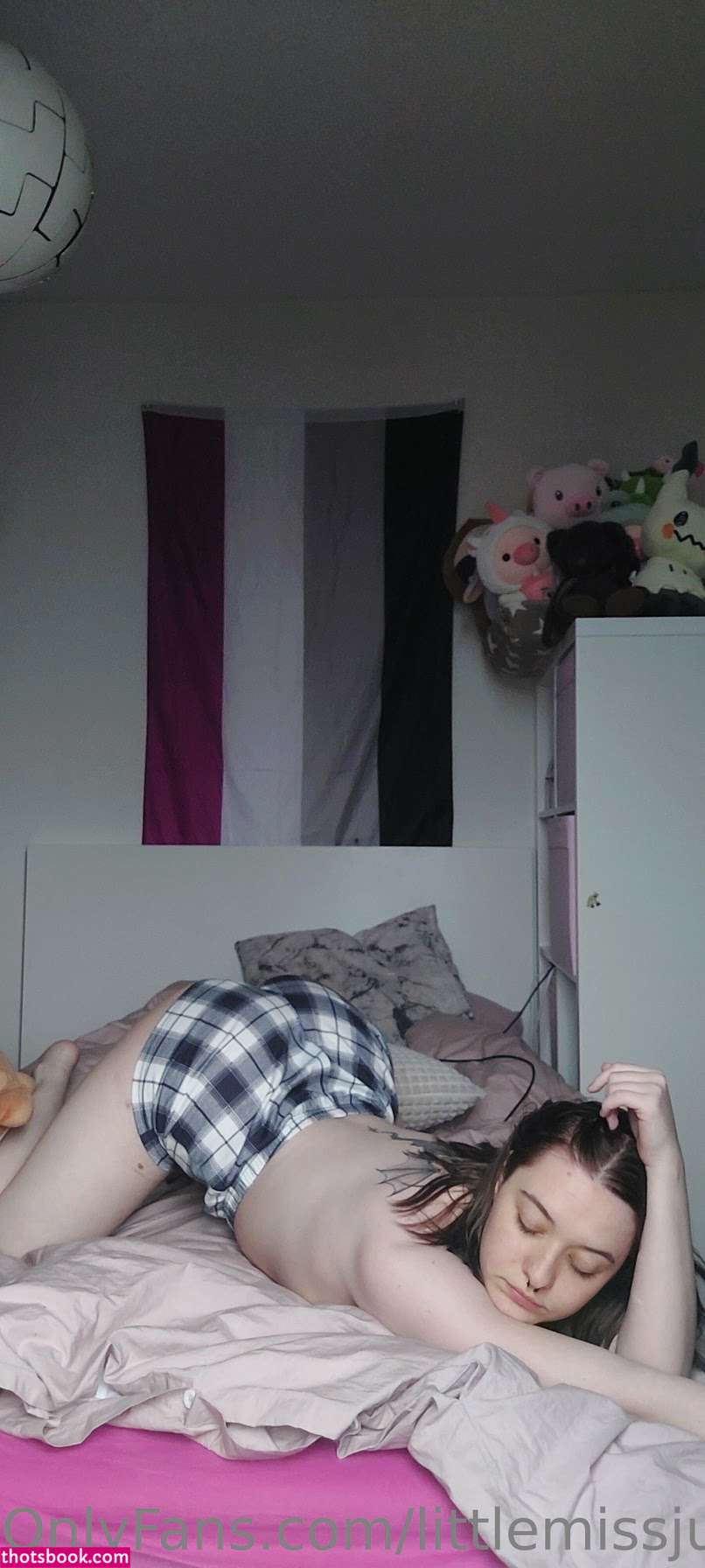 littlemissjujubeans Photo #66