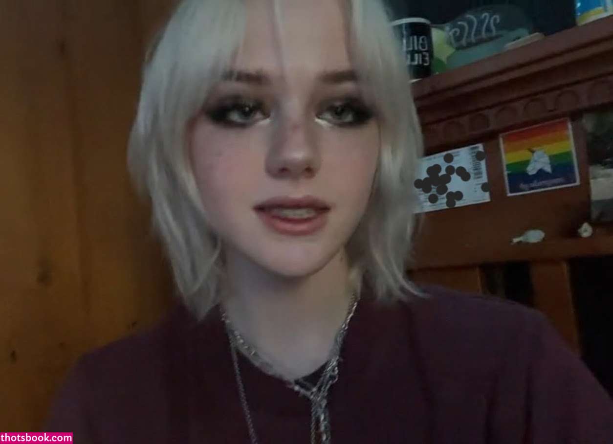 chloeluvsyuu Photo #14