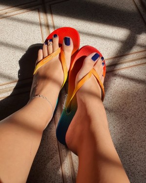 feetassola Photo #41