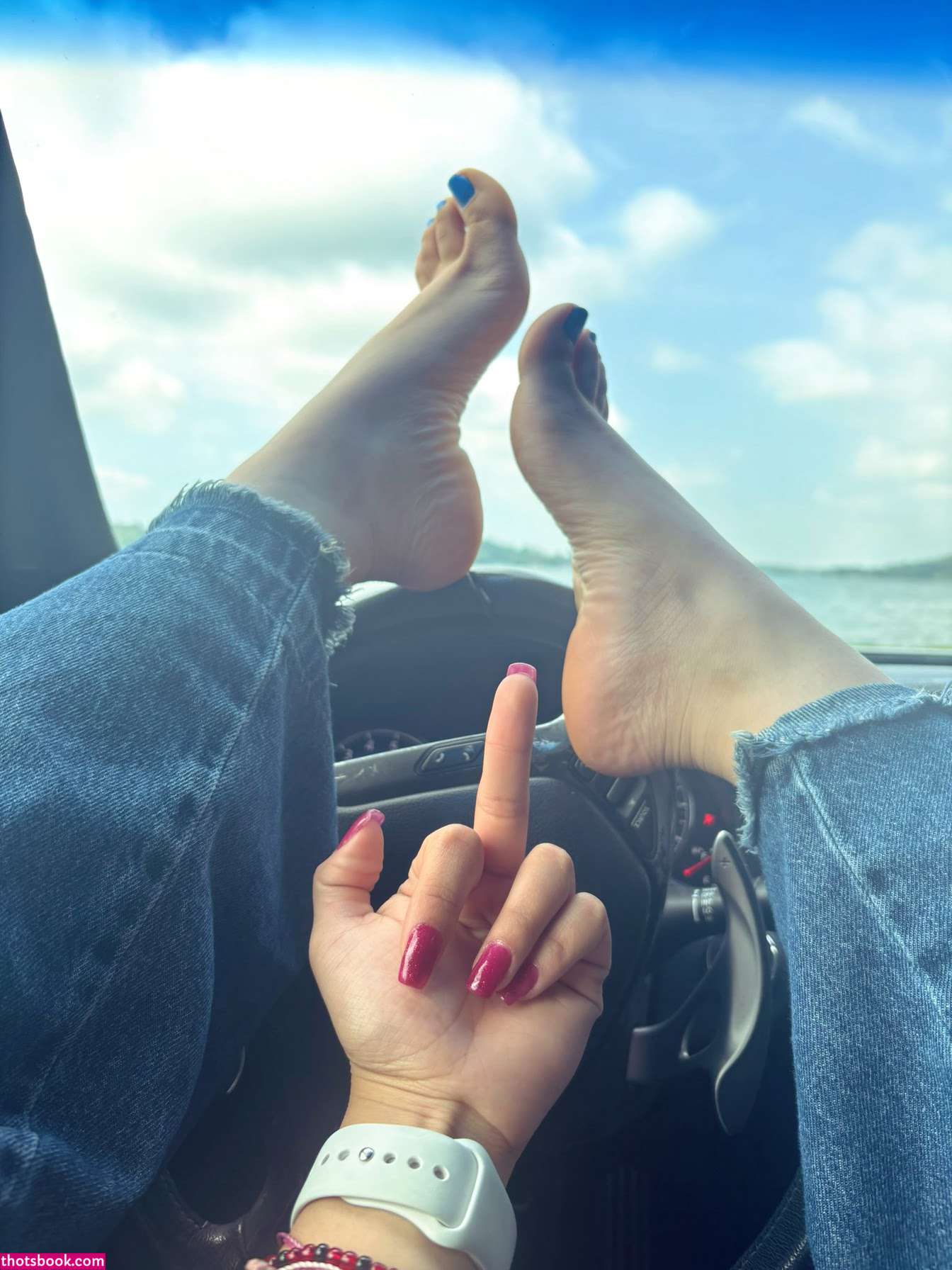 Goddess JinxSin Photo #33