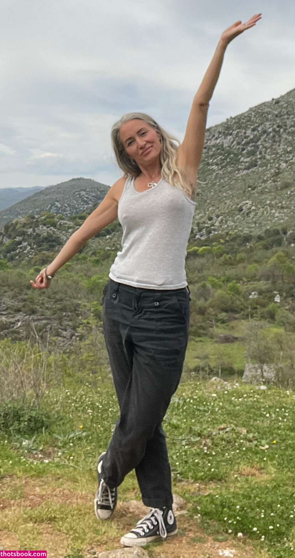 Catherine Lennard Photo #24