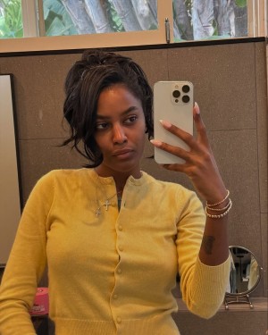 Ciara Miller Photo #25