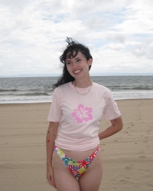 Holly Laing Photo #12