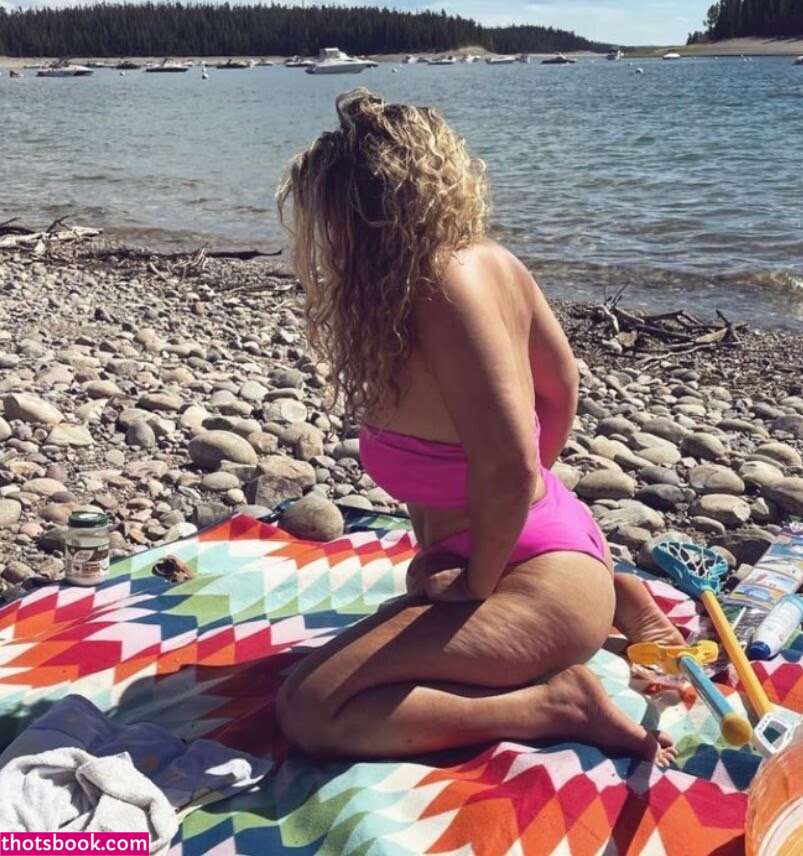 Julieberisha Photo #26