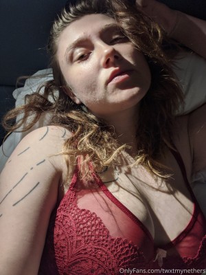 askkayleefrye Photo #4