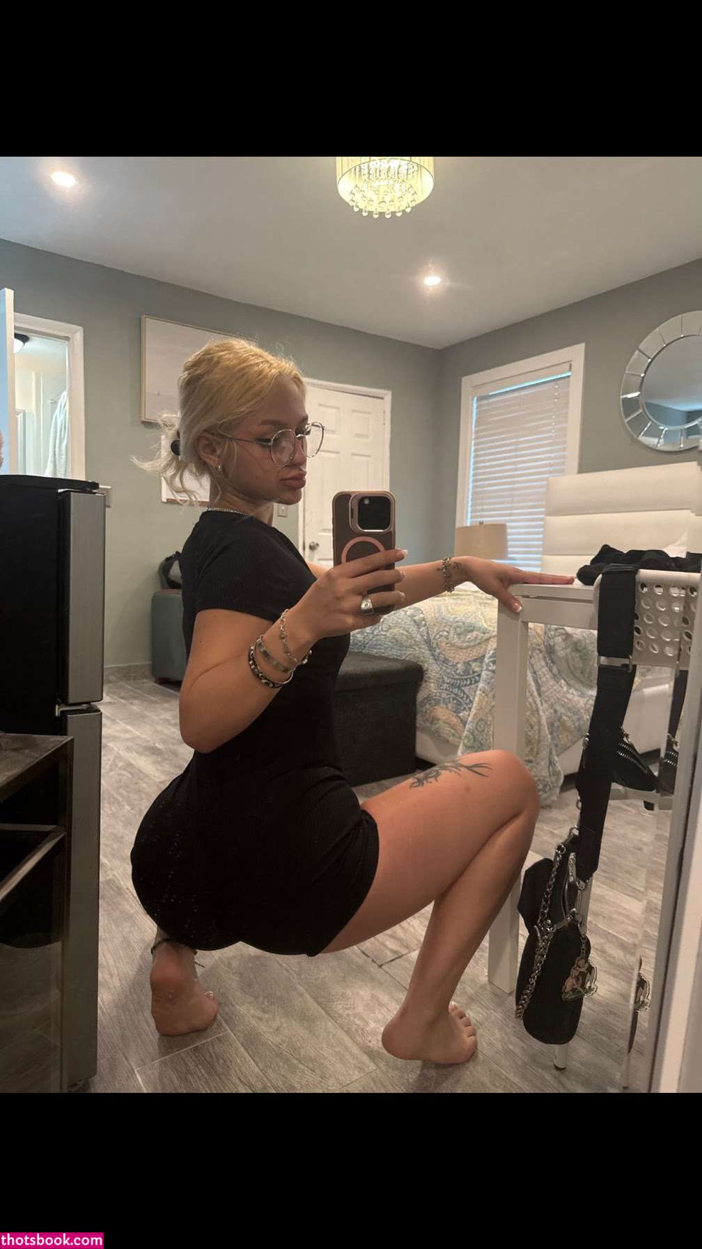 elisebelia Photo #39