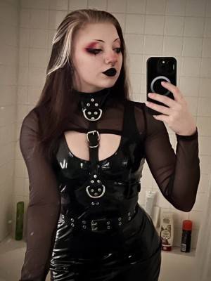 gothicsuccubusrose Photo #18