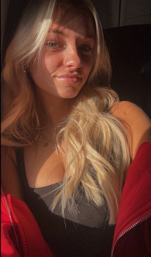 Bella Paulson Photo #5