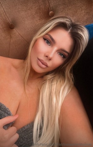 katrinawinterthomas Photo #7