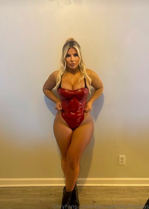 katrinawinterthomas Photo #21