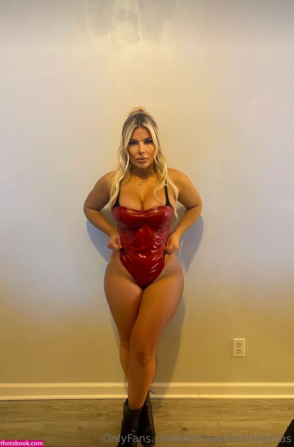 katrinawinterthomas Photo #32