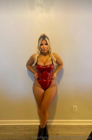 katrinawinterthomas Photo #32