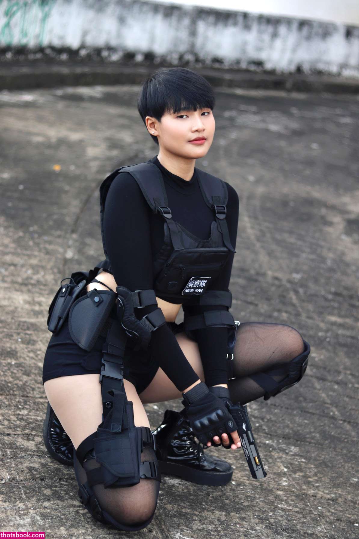 Fa Shadows Photo #16