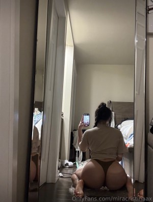 chrrristina Photo #22