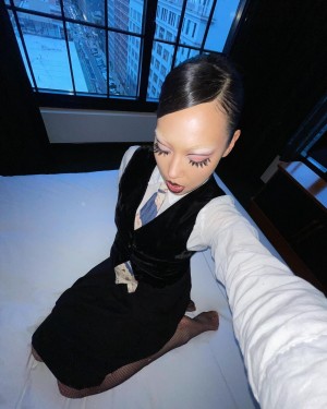 Sasami Ashworth Photo #6