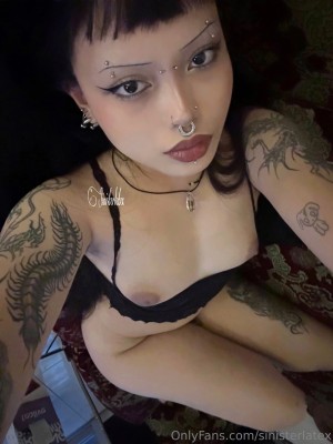 sinisterlatex Photo #23