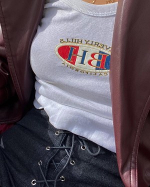 Maria Isabel Photo #4