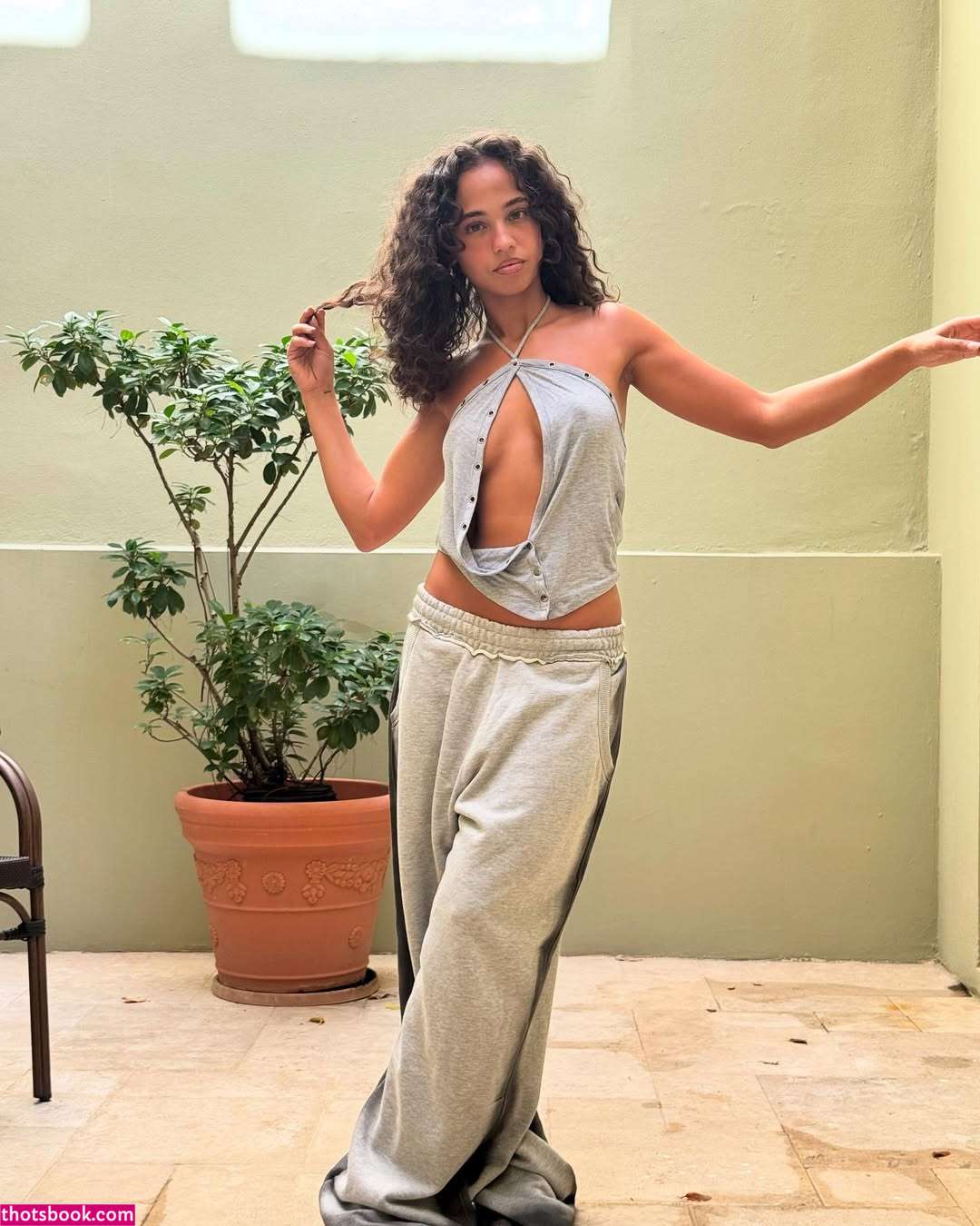 Maria Isabel Photo #8