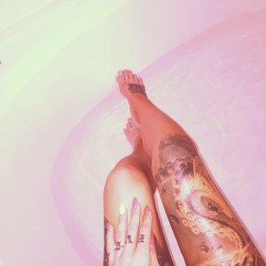 Queenofblood Photo #14