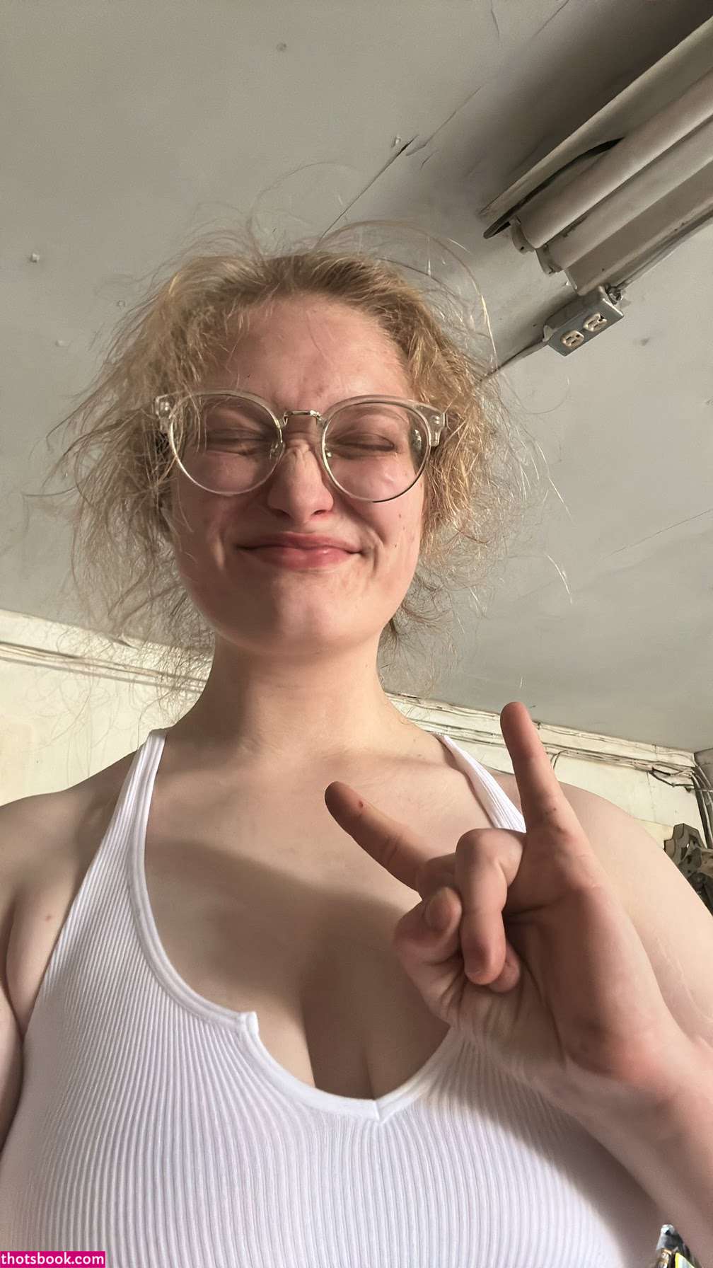 prettynpin91953 Photo #2