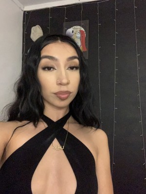 xcarolinejoness Photo #5