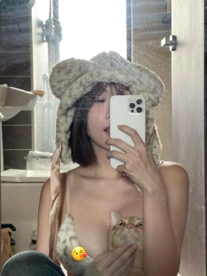 Viviannn 67 Photo #5