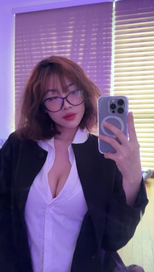 Viviannn 67 Photo #10