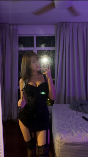 Viviannn 67 Photo #15