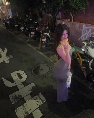 Blerta Ademi Photo #14