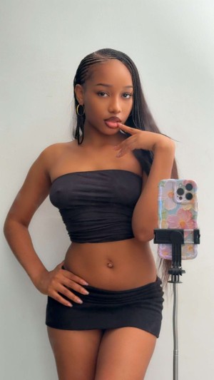 maliyaofficial Photo #44