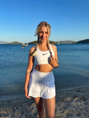 Marie Watson Photo #25