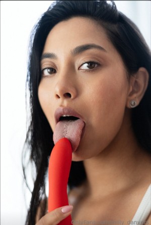 Milly Danvers Photo #31