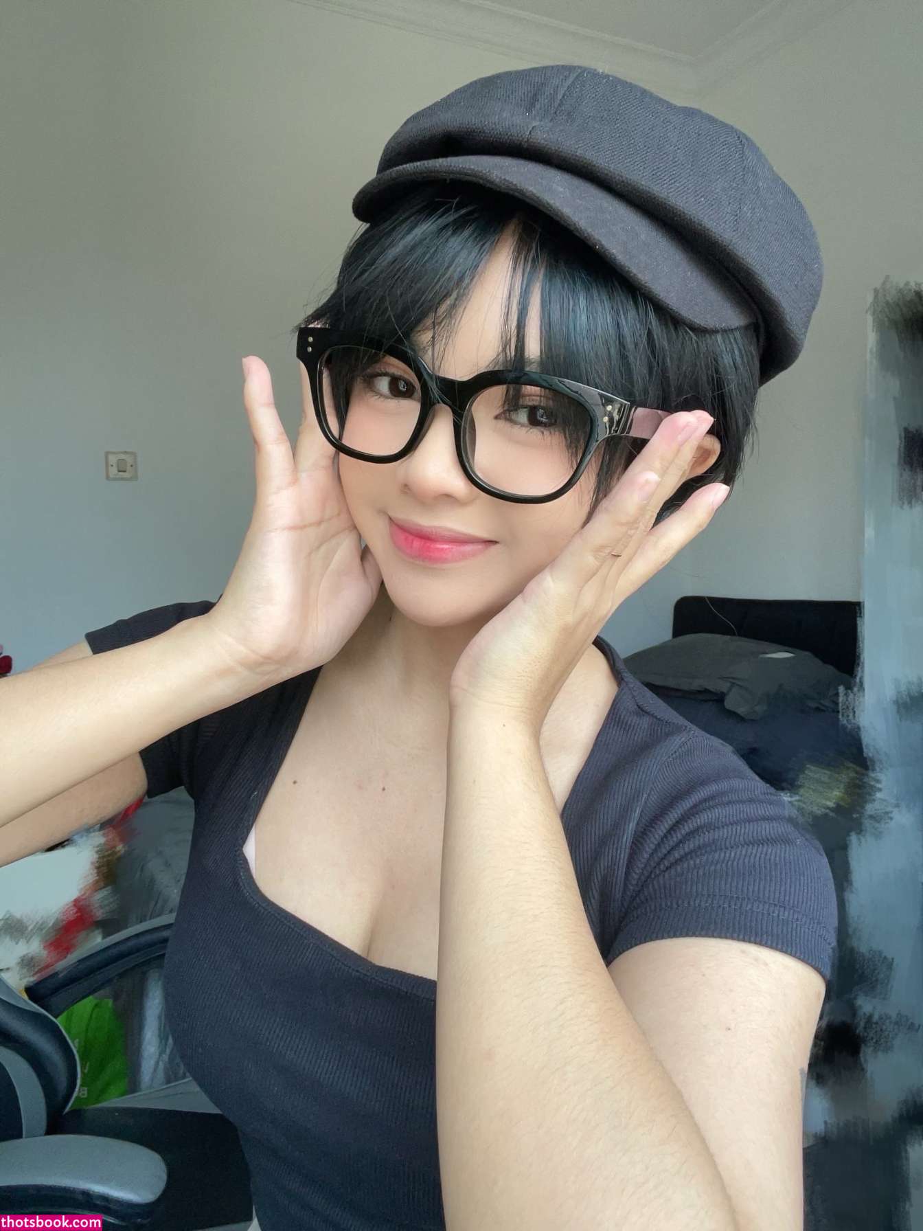 Monchymoon Photo #36