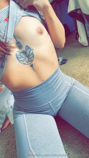 Notyouraveragemom23 Photo #27