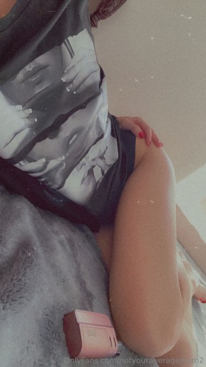 Notyouraveragemom23 Photo #29