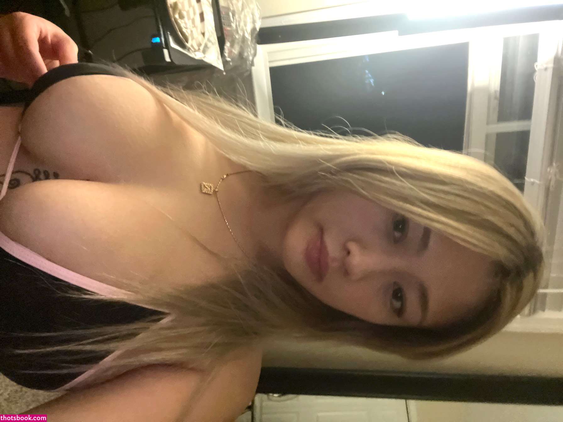 Rawrsoursop Photo #8