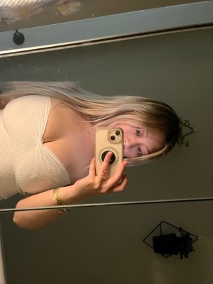 Rawrsoursop Photo #19