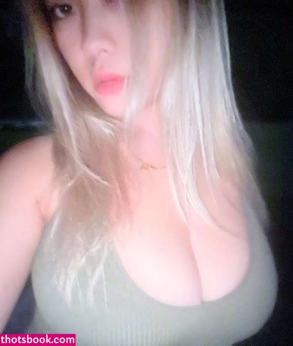 Rawrsoursop Photo #39