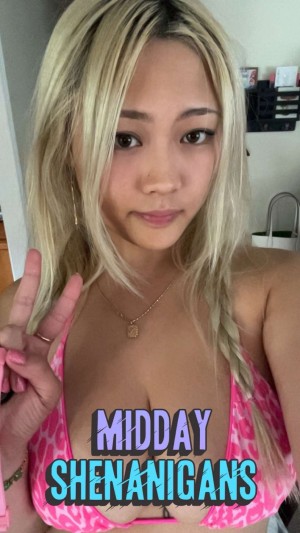 Rawrsoursop Photo #42