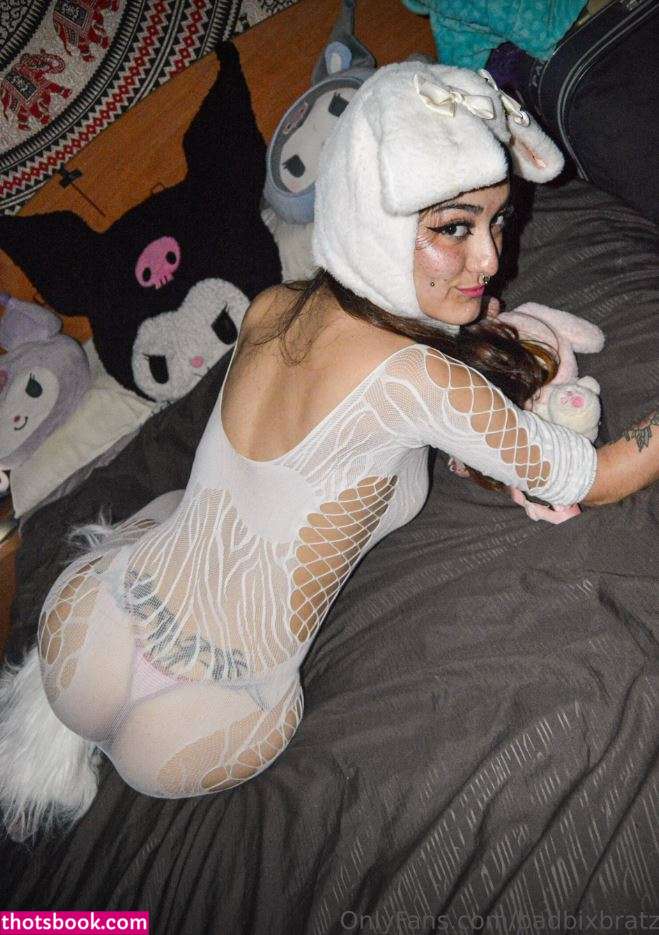 Badbixbrart Photo #24